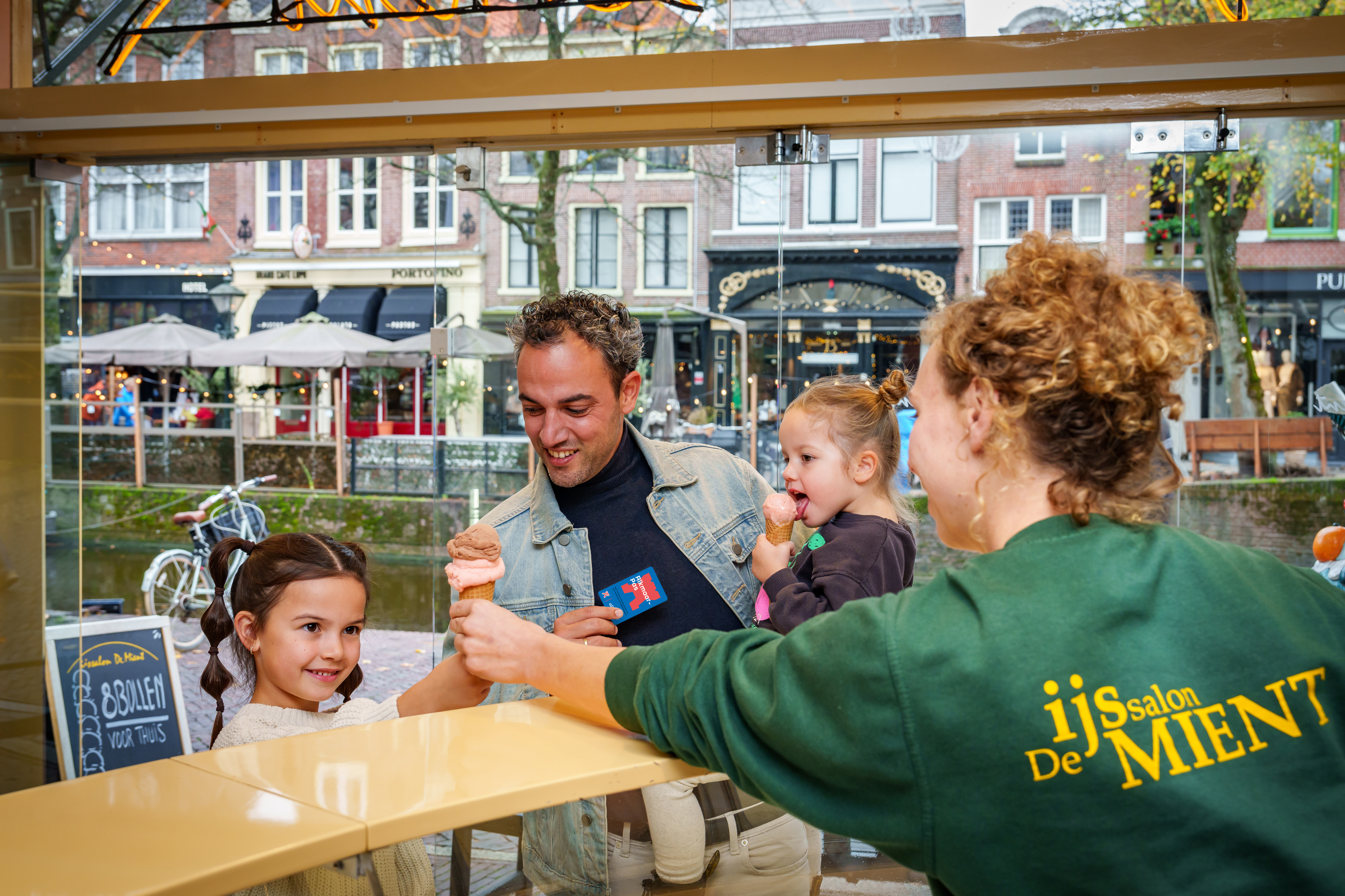 AlkmaarPas wordt gebruikt in ijssalon